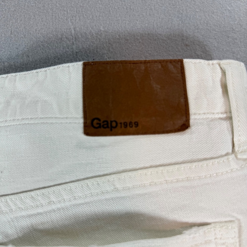 GAP 1969 Denim Shorts Mens 33 Off White Cream Cuffed Casual Summer - Picture 8 of 11